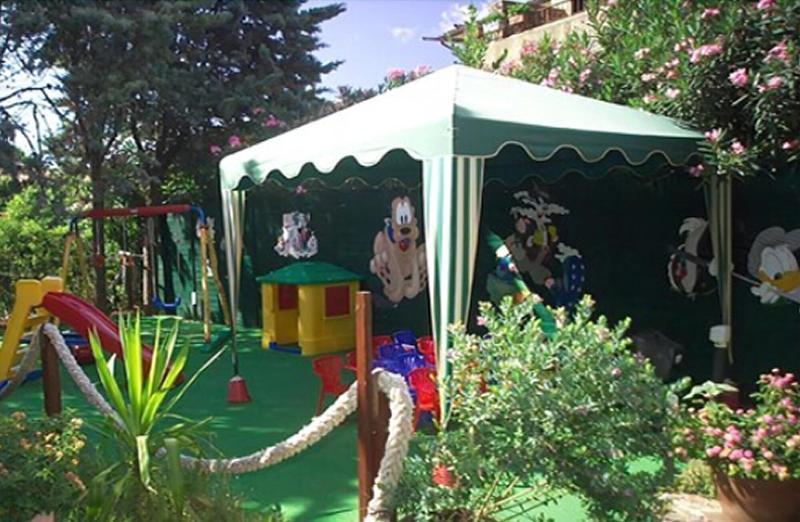 Hotel Barracuda Marina di Campo Dış mekan fotoğraf