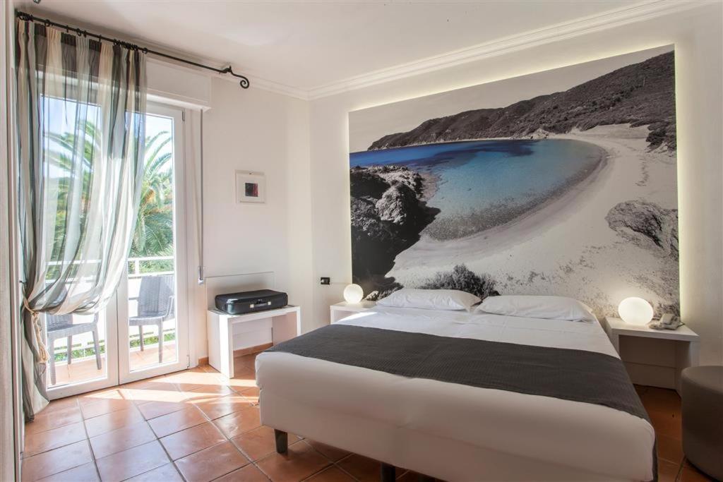 Hotel Barracuda Marina di Campo Dış mekan fotoğraf