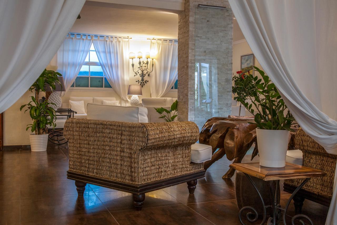 Hotel Barracuda Marina di Campo Dış mekan fotoğraf