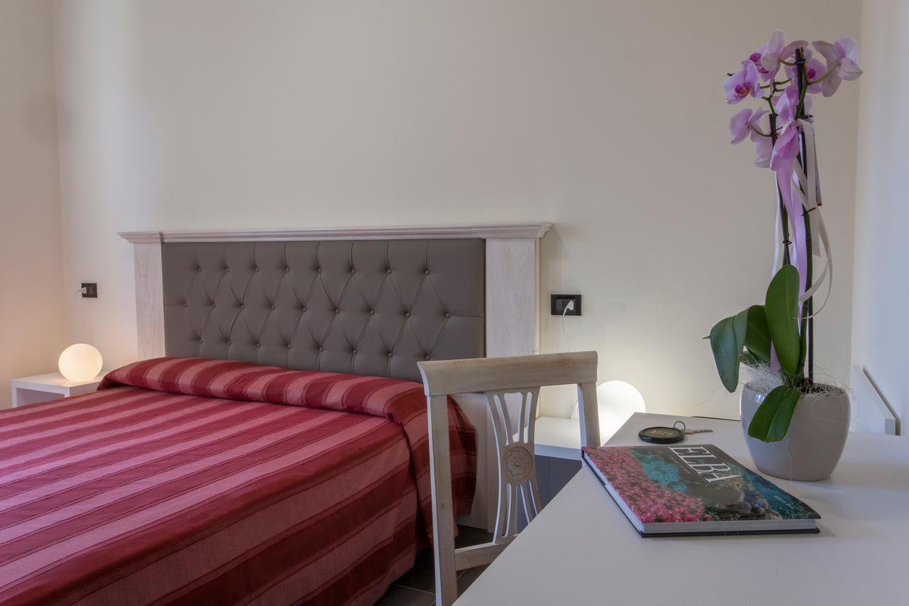 Hotel Barracuda Marina di Campo Dış mekan fotoğraf